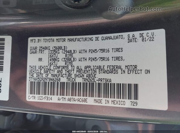 3TYAX5GN2NT046260 2022 TOYOTA TACOMA Gray Widok komory silnika