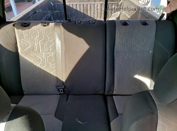 3TYBZ5DN4MT000964 2021 TOYOTA TACOMA Зеленый Вид задних сидений