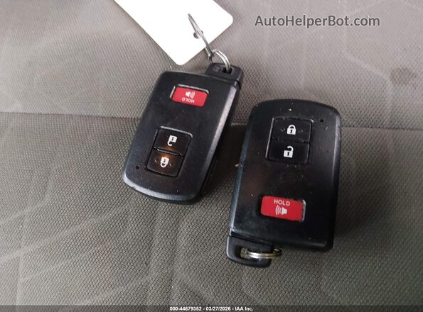 3TYCZ5AN2MT022227 2021 TOYOTA TACOMA Белый 