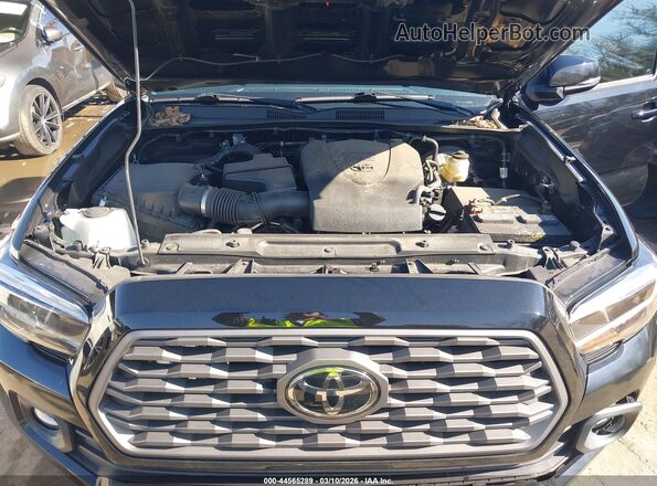 3TYCZ5AN5MT041225 2021 TOYOTA TACOMA Black Հետևի տեսք