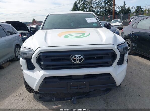 3TYJDAHN1RT013059 2024 TOYOTA TACOMA White Widok zestawu wskaźników