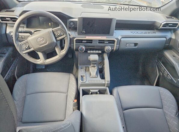 3TYKD5HN4TT040422 2026 TOYOTA LE Gray Առջևի վահանակի տեսք