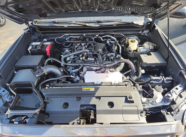 3TYKD5HN4TT040422 2026 TOYOTA LE Gray Սալոնի հետևի տեսք