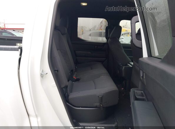 3TYKD5HN9TT040240 2026 TOYOTA TACOMA White VIN კოდის სტიკერის ხედი