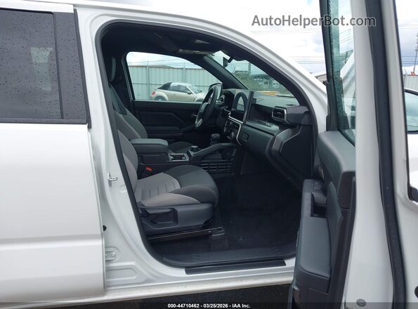 3TYLB5JN4RT055273 2024 TOYOTA TACOMA White 