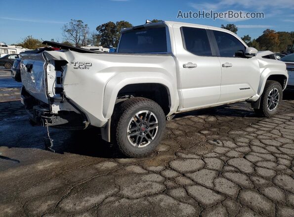 3TYLB5JN8RT024026 2024 TOYOTA TACOMA White Rear right