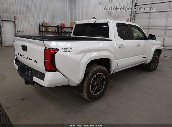 3TYLB5JN8RT047452 2024 TOYOTA TACOMA White Rear right