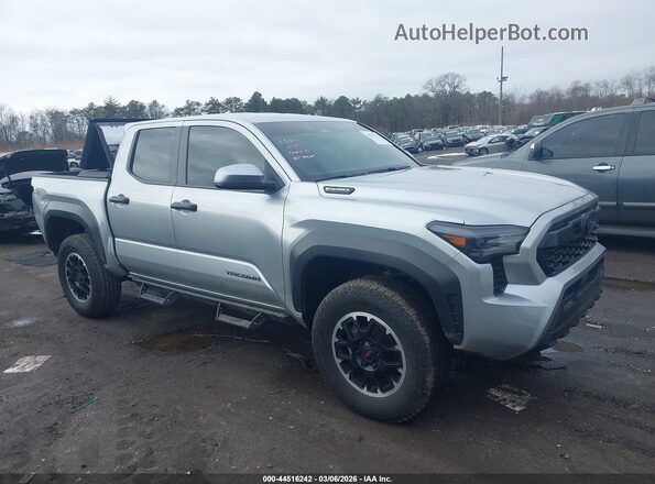 3TYLC5LN2RT002159 2024 TOYOTA TACOMA HYBRID White Սալոնի հետևի տեսք