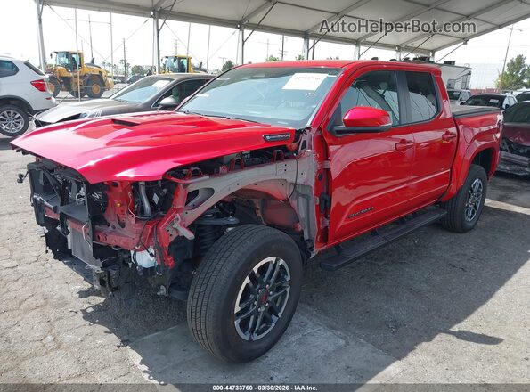 3TYLC5LN2ST017671 2025 TOYOTA TACOMA HYBRID Red წინა მარცხენა ხედი სამი მეოთხედიდან