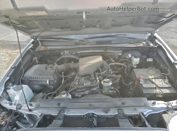 3TYRX5GN2MT011025 2021 TOYOTA TACOMA Silver Սալոնի հետևի տեսք