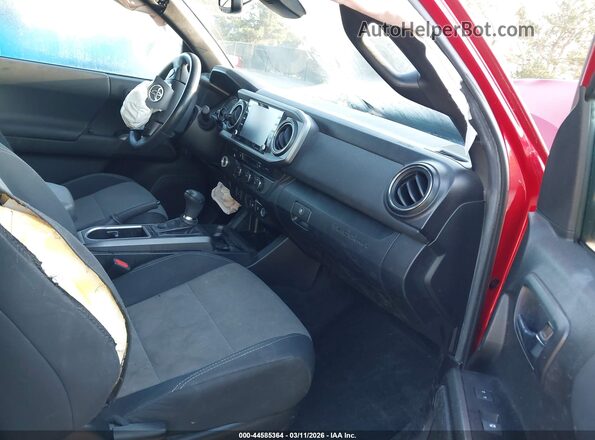 3TYRZ5CN1NT024110 2022 TOYOTA TACOMA Red Սալոնի դիմացի տեսք