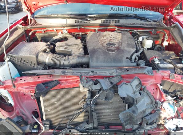 3TYRZ5CN1NT024110 2022 TOYOTA TACOMA Red Հետևի տեսք