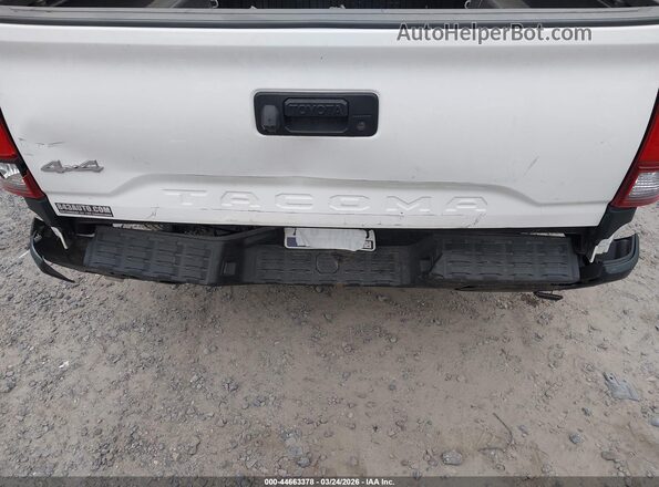 3TYSX5EN1NT016867 2022 TOYOTA TACOMA White Widok z przodu