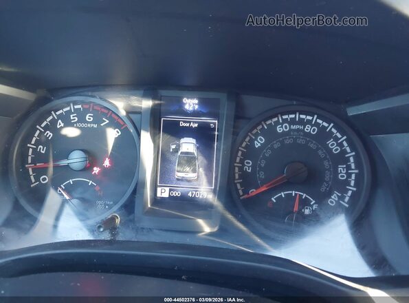3TYSX5EN5NT010604 2022 TOYOTA TACOMA Черный Вид задних сидений
