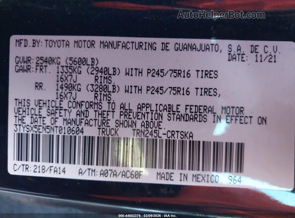 3TYSX5EN5NT010604 2022 TOYOTA TACOMA Черный Вид подкапотного пространства