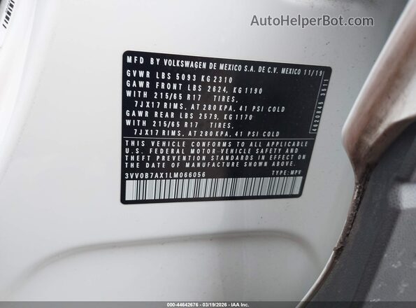 3VV0B7AX1LM066056 2020 VOLKSWAGEN TIGUAN White Vista del compartimento del motor