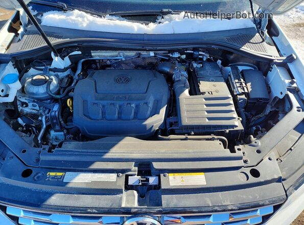 3VV0B7AX2MM076290 2021 VOLKSWAGEN TIGUAN White Engine compartment view
