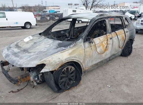 3VV0B7AX2MM151540 2021 VOLKSWAGEN TIGUAN Gray Przód lewy