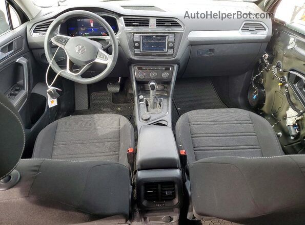 3VV0B7AX9NM121632 2022 VOLKSWAGEN TIGUAN Черный Вид панели приборов