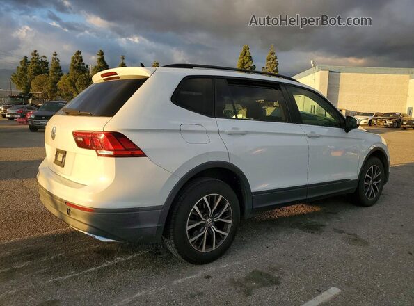 3VV1B7AX0MM012009 2021 VOLKSWAGEN TIGUAN White Trasero derecho