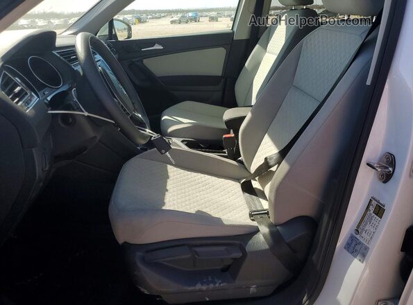 3VV1B7AX0MM033507 2021 VOLKSWAGEN TIGUAN Белый Вид салона спереди