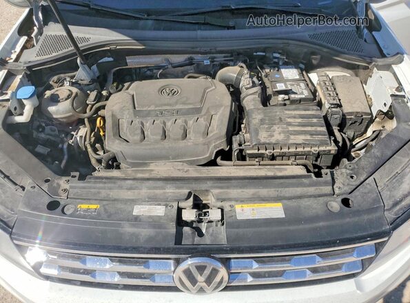 3VV1B7AX0MM033507 2021 VOLKSWAGEN TIGUAN Белый Вид задней части салона