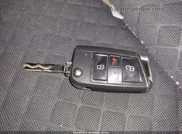 3VV1B7AX2MM022508 2021 VOLKSWAGEN TIGUAN White წინა პანელის ხედი