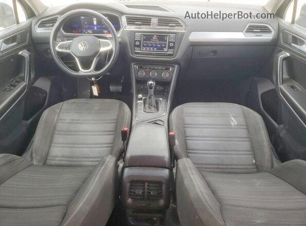 3VV1B7AX4NM009602 2022 VOLKSWAGEN TIGUAN Gray Dashboard view