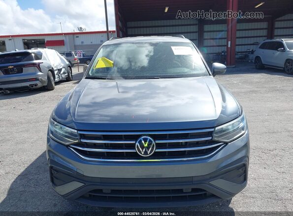 3VV1B7AX6NM006295 2022 VOLKSWAGEN TIGUAN Gray Vista interior trasera