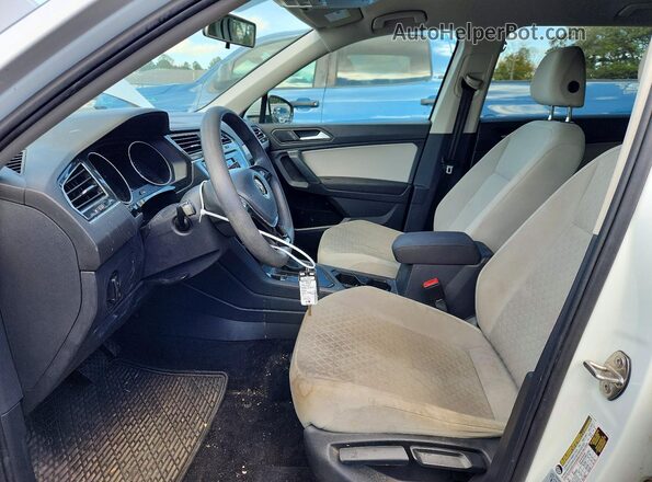 3VV1B7AX7KM148120 2019 VOLKSWAGEN TIGUAN White 