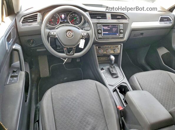 3VV1B7AX9KM080323 2019 VOLKSWAGEN TIGUAN Gray 