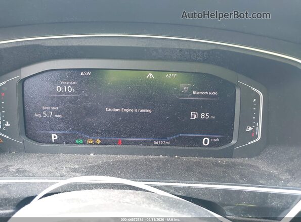 3VV2B7AX0KM092915 2019 VOLKSWAGEN TIGUAN Green Rear seats view