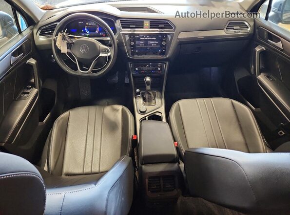 3VV2B7AX0PM076382 2023 VOLKSWAGEN TIGUAN Gray 