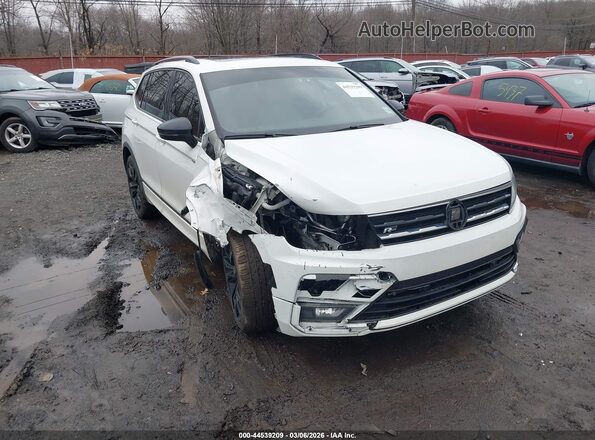 3VV2B7AX2MM128218 2021 VOLKSWAGEN TIGUAN White Widok z przodu