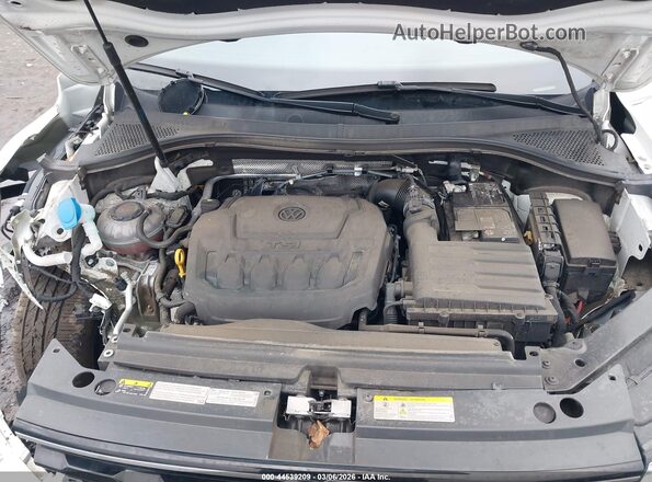 3VV2B7AX2MM128218 2021 VOLKSWAGEN TIGUAN White Widok z tyłu