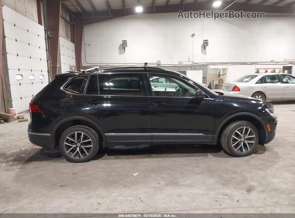 3VV2B7AX3MM085346 2021 VOLKSWAGEN TIGUAN Black Սալոնի հետևի տեսք