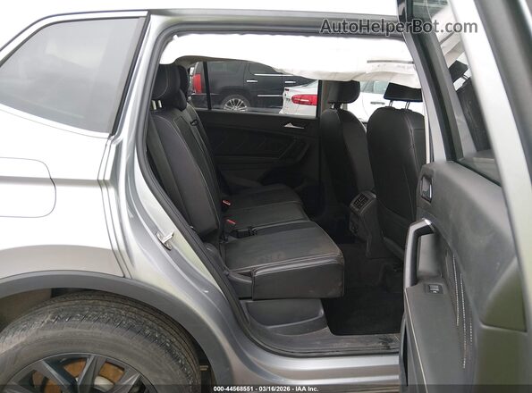 3VV2B7AX3RM069655 2024 VOLKSWAGEN TIGUAN Серый Вид наклейки с VIN-кодом