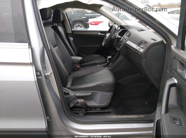 3VV2B7AX3RM069655 2024 VOLKSWAGEN TIGUAN Серый Вид салона спереди