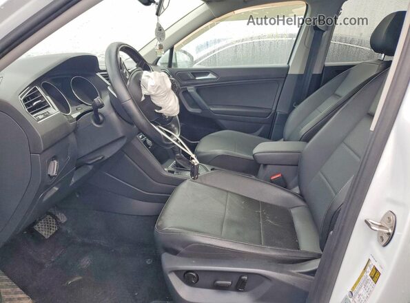 3VV2B7AX4KM076944 2019 VOLKSWAGEN TIGUAN White 