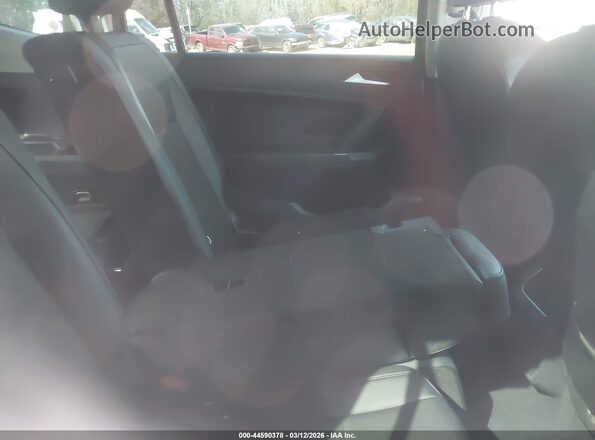 3VV2B7AX5JM163816 2018 VOLKSWAGEN TIGUAN Gray 
