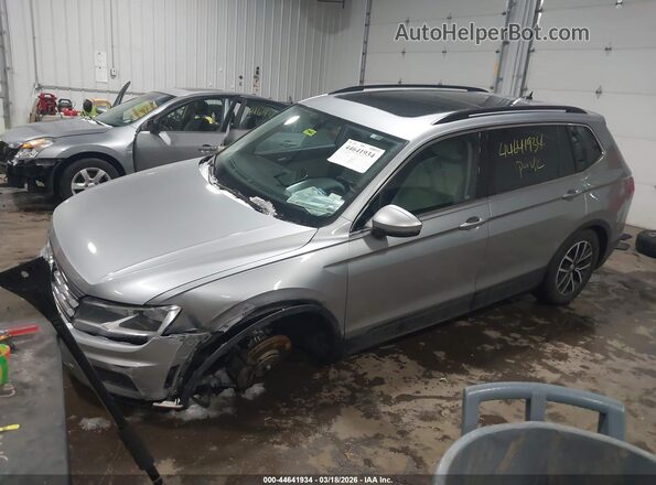 3VV2B7AX5KM107831 2019 VOLKSWAGEN TIGUAN Серебряный 