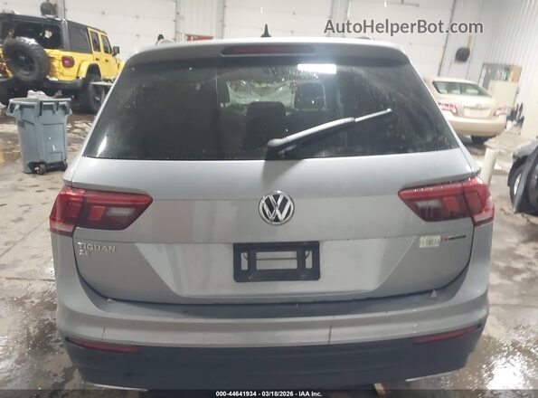 3VV2B7AX5KM107831 2019 VOLKSWAGEN TIGUAN Серебряный 