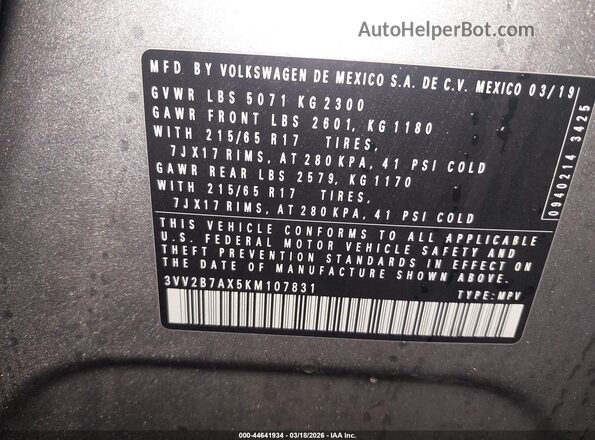 3VV2B7AX5KM107831 2019 VOLKSWAGEN TIGUAN Серебряный 