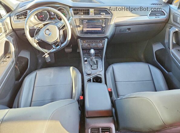 3VV2B7AX5KM134012 2019 VOLKSWAGEN TIGUAN Gray 
