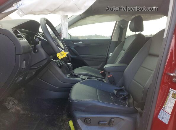 3VV2B7AX6MM025142 2021 VOLKSWAGEN TIGUAN Red Սալոնի դիմացի տեսք
