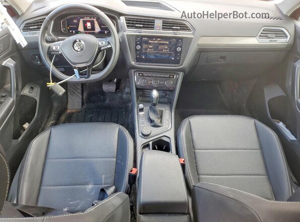 3VV2B7AX6MM025142 2021 VOLKSWAGEN TIGUAN Red Առջևի վահանակի տեսք