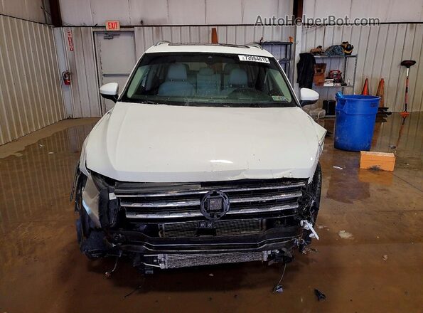 3VV2B7AX8MM043867 2021 VOLKSWAGEN TIGUAN White Front view