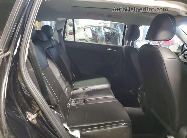 3VV2B7AX8MM085522 2021 VOLKSWAGEN TIGUAN Black Vista interior trasera