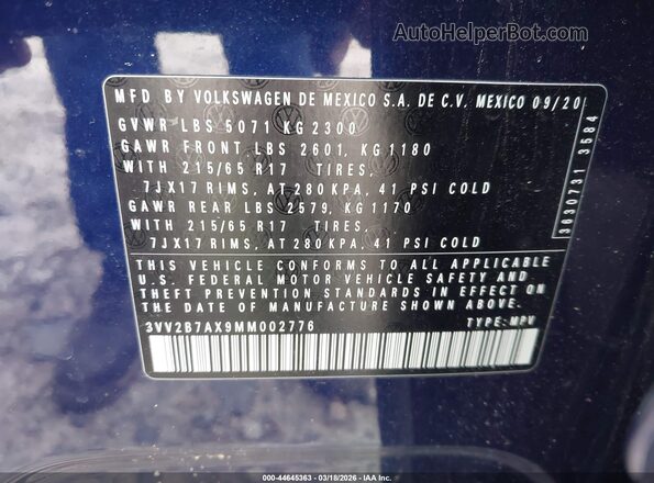 3VV2B7AX9MM002776 2021 VOLKSWAGEN TIGUAN Blue Engine compartment view