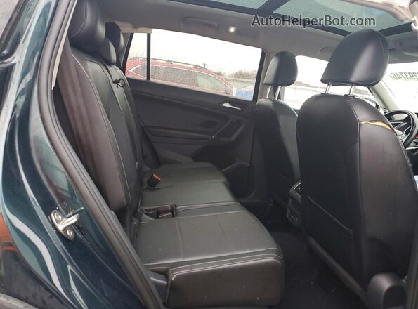 3VV2B7AXXJM055398 2018 VOLKSWAGEN TIGUAN Green 